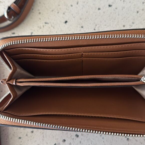 Calvin Klein Brown and Orange/Red Set Wallet and Phone Holder Crossbody Bags - Picture 3 of 14